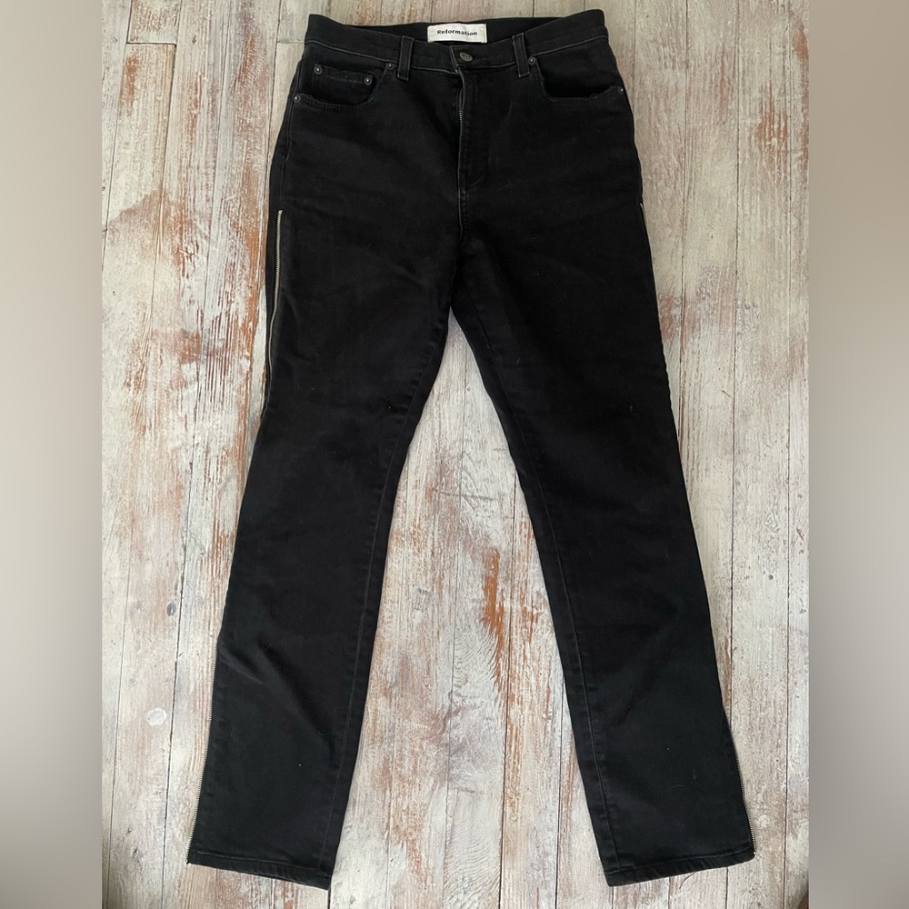 Reformationn side zipper straight jeans
